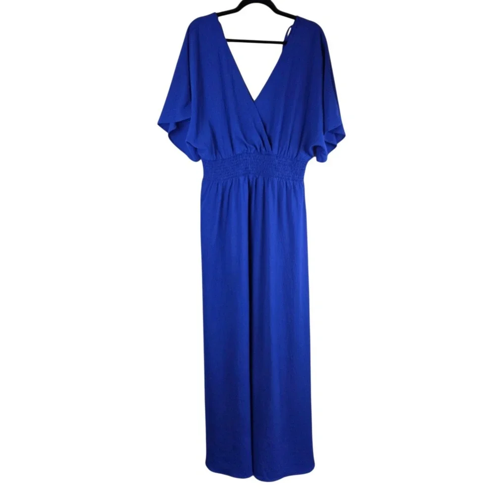 chiffon dress slit Lady Black Tie - Ida Gown - Strapless Shimmer With Scarf Semi-Formal Attire for Men: VariantStock_NC_D_1_Vanity Set & Stool Inseam Inches:27 The chiffon dress features